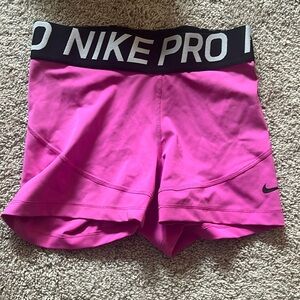 Nike pros - pink - size S